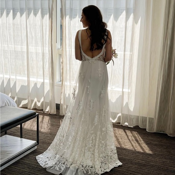 Rime Arodaky INXS wedding dress - Picture 6 of 7